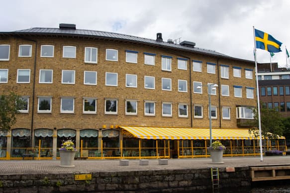 Rantareitti poikki Kallahdenniemeen asti
